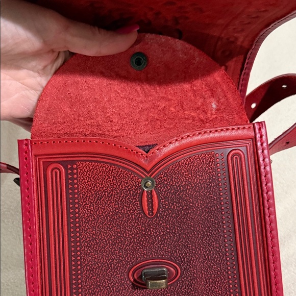 Tooled leather bag red Embossed Crossbody Bag hand crafted unique Ukraine - Picture 8 of 12